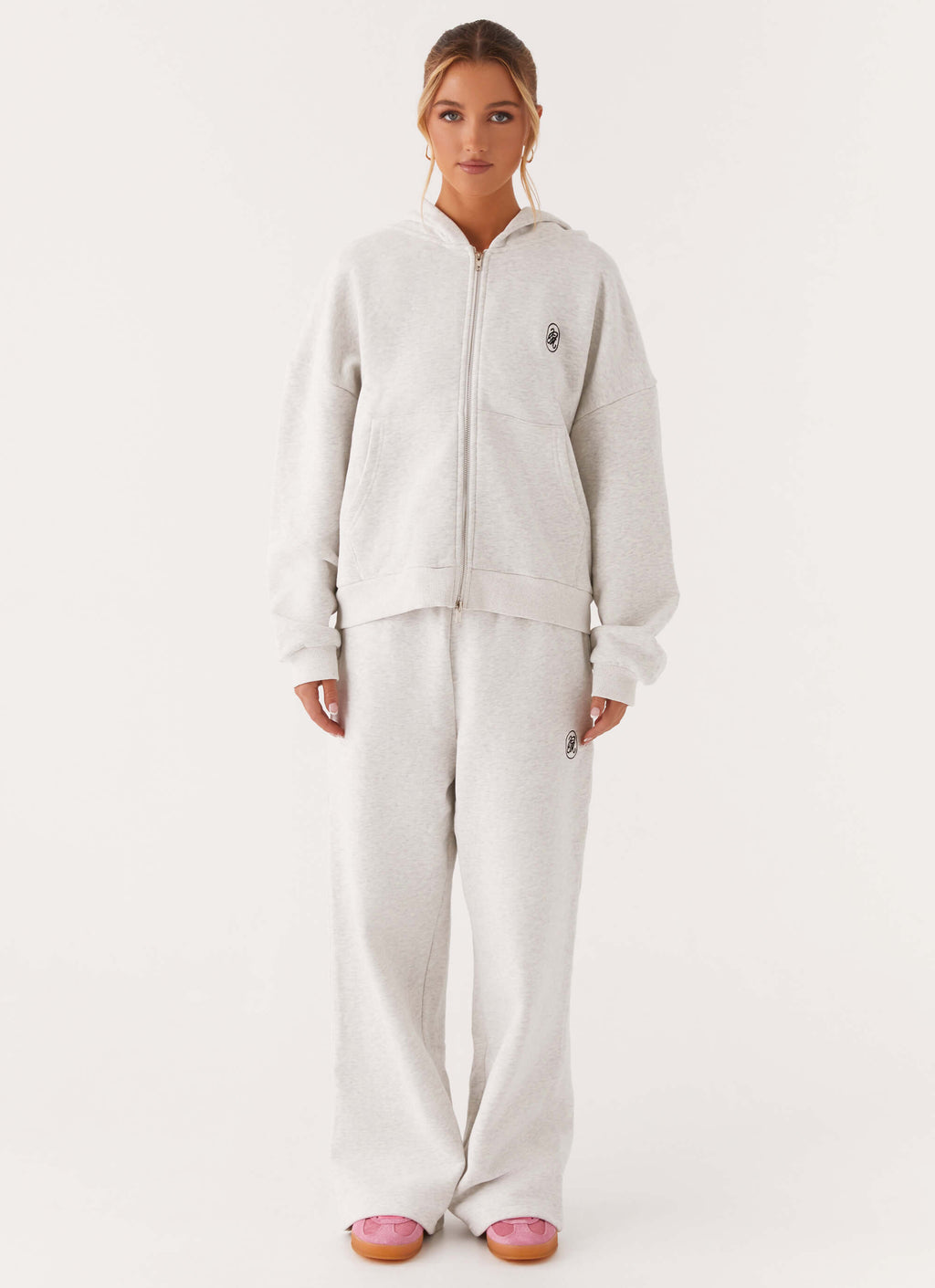 Signature Sweatpants - Grey